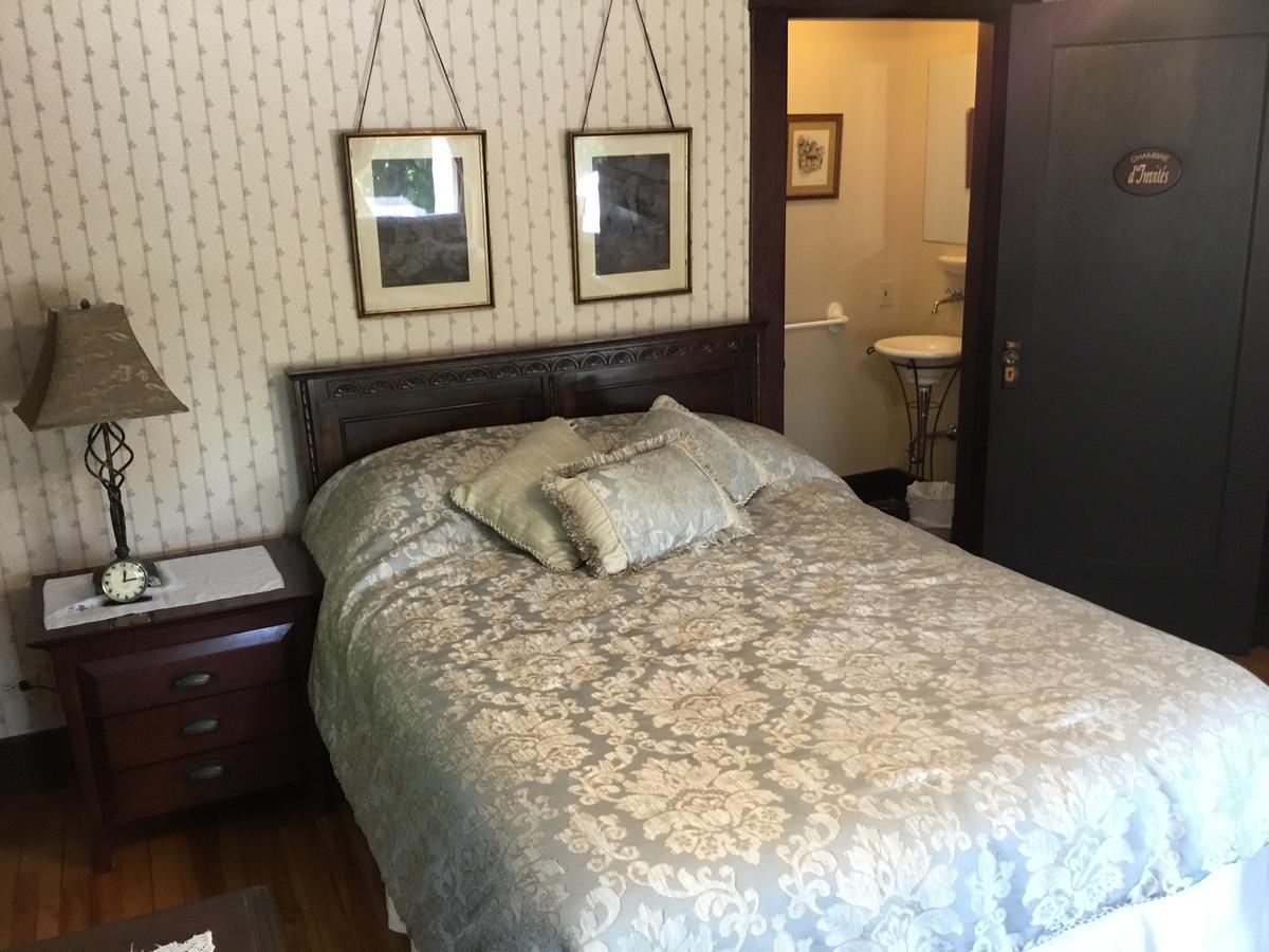 Auberge Taylor Manor Saint-Georges Extérieur photo