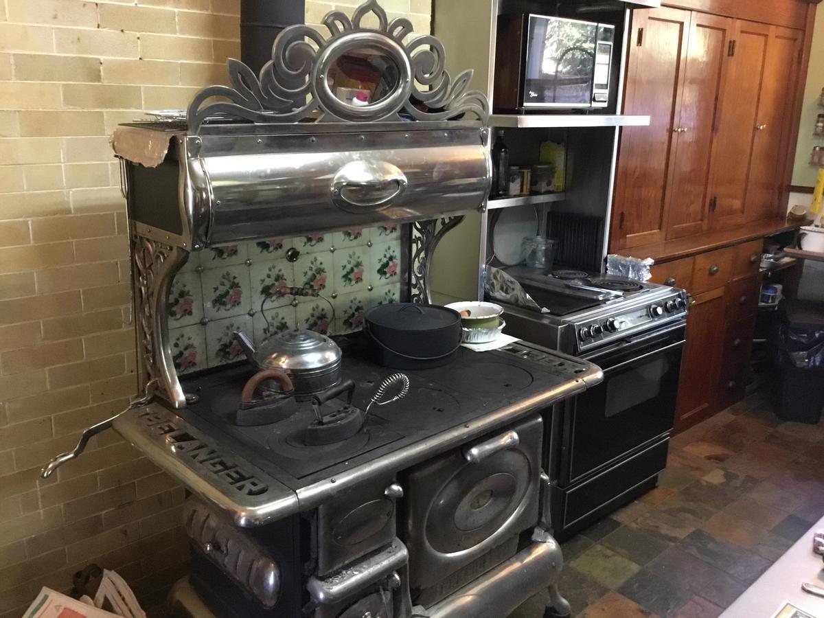 Auberge Taylor Manor Saint-Georges Extérieur photo